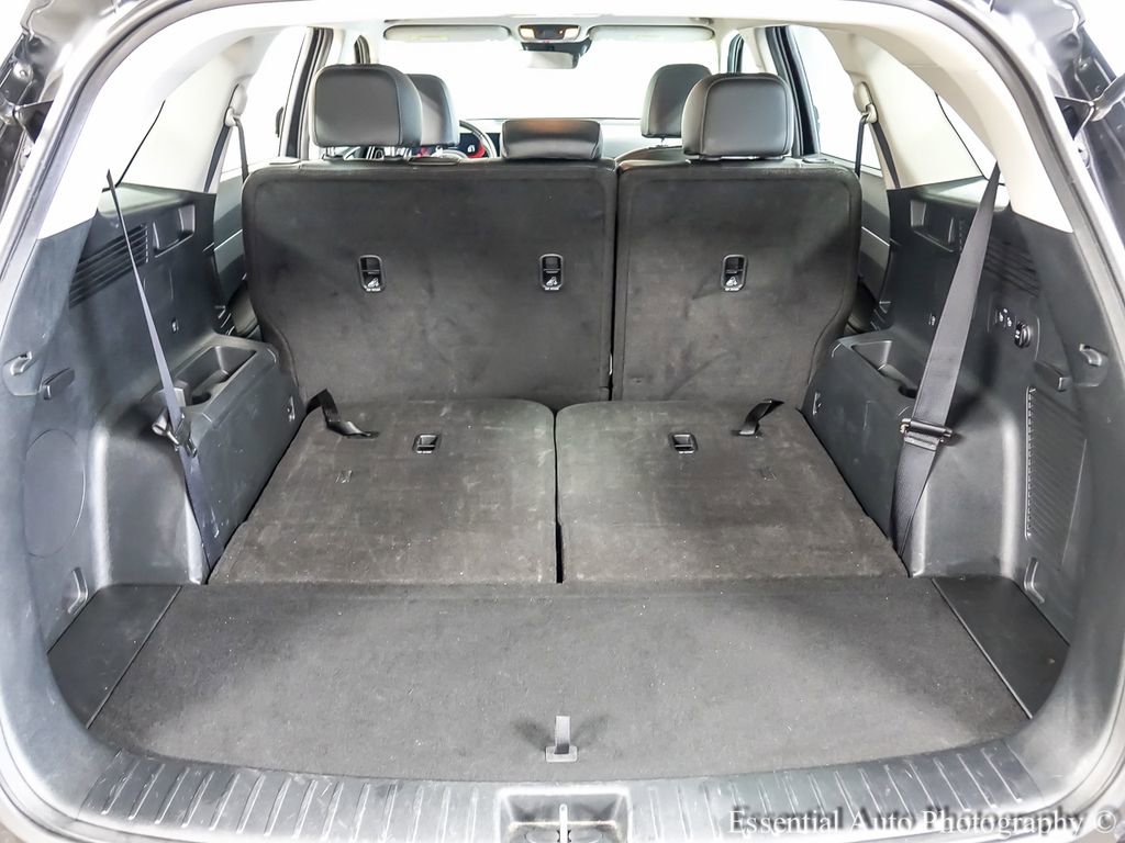 Used 2024 Kia Sorento S image 23