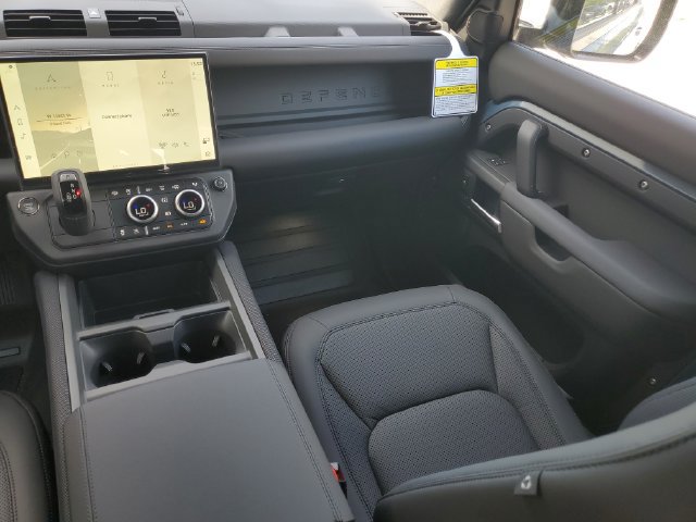 New 2026 Land Rover Defender 110 S AWD/4WD image 15