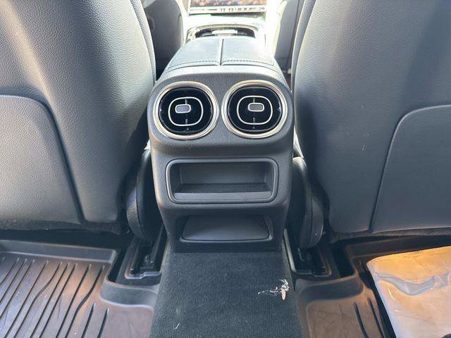 Certified 2023 Mercedes-Benz GLC 300 image 20