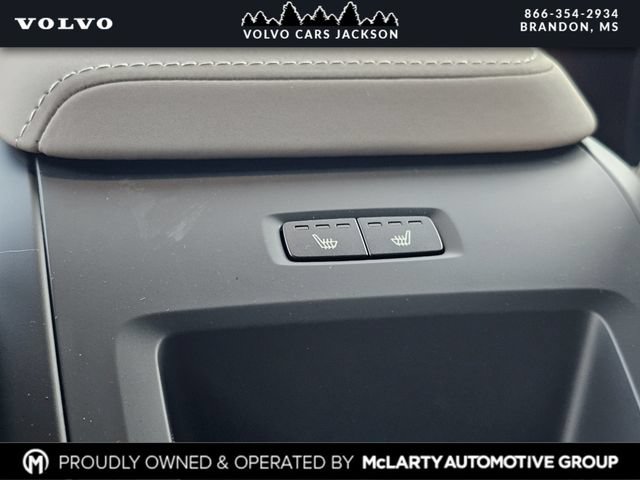 New 2026 Volvo XC60 B5 Plus w/ Protection Package Premier AWD/4WD image 18