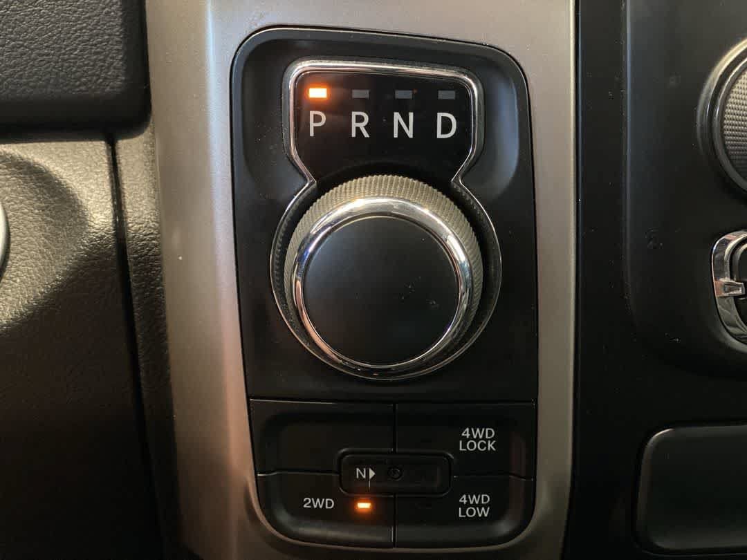 Used 2017 RAM 1500 Classic SLT AWD/4WD image 19