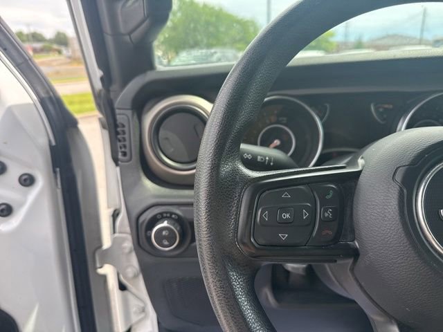 Used 2021 Jeep Gladiator Sport AWD/4WD image 18