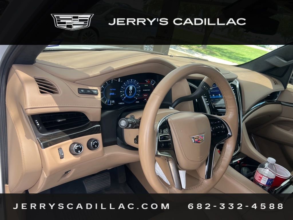 Used 2019 Cadillac Escalade Platinum AWD/4WD image 8