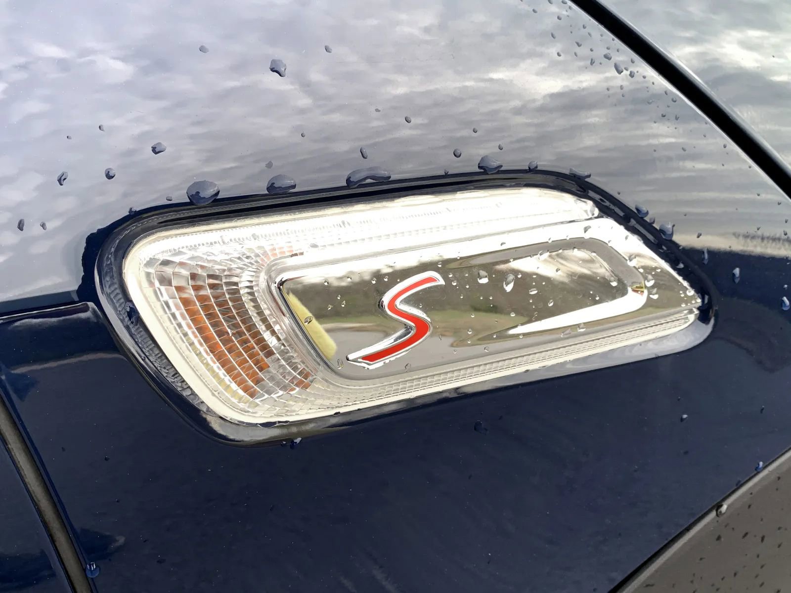 Used 2017 MINI Cooper Clubman S image 13