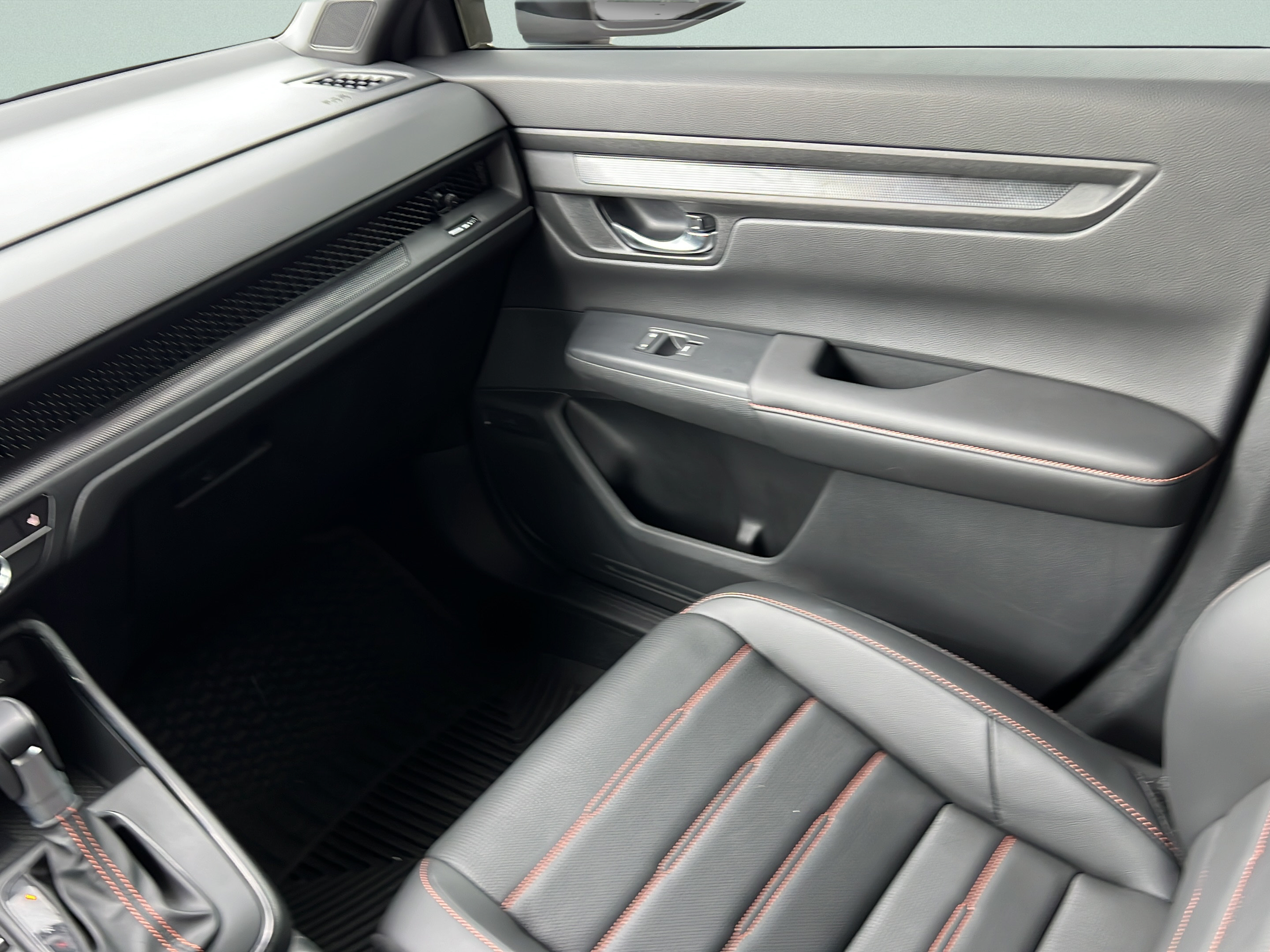 Used 2026 Honda CR-V Sport-L image 13