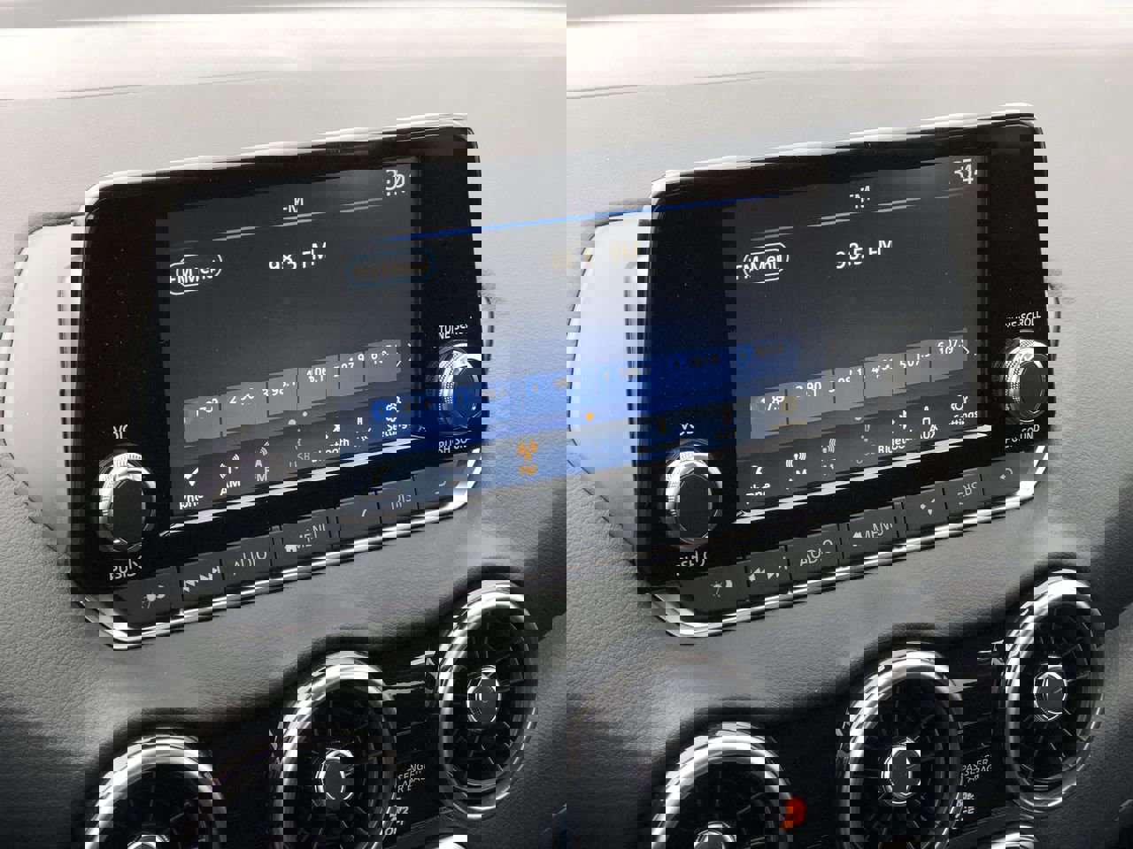 New 2025 Nissan Sentra S image 28