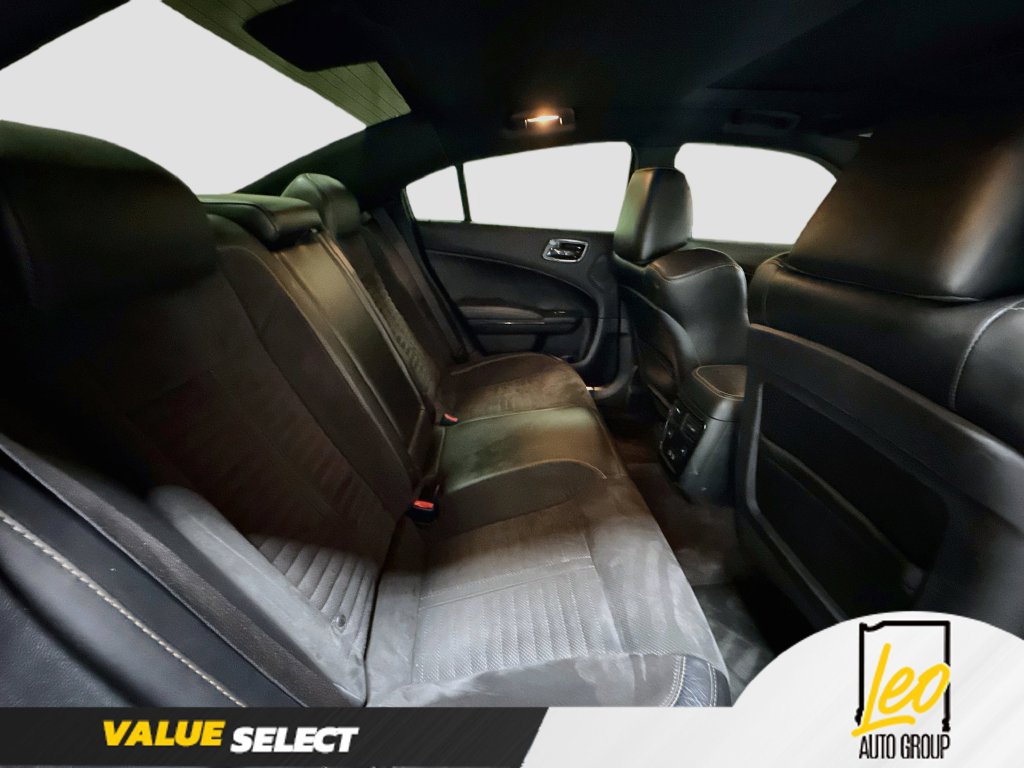 Used 2017 Dodge Charger R/T RWD image 30