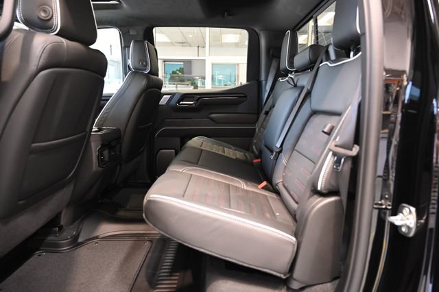 New 2026 GMC Sierra 1500 AT4X w/ LPO, Black Badging Package AWD/4WD image 16