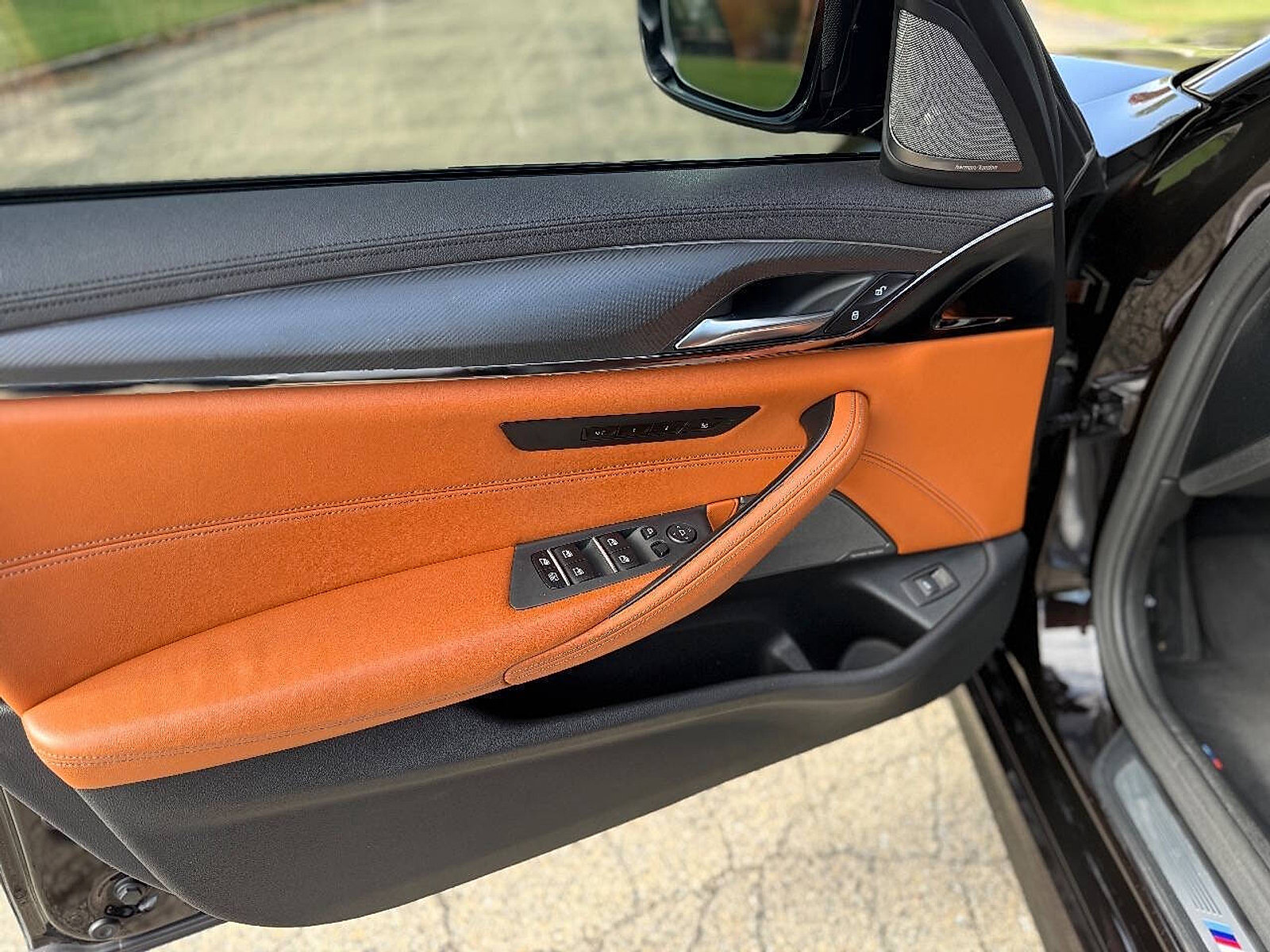 Used 2019 BMW M5 w/ Executive Package image 34