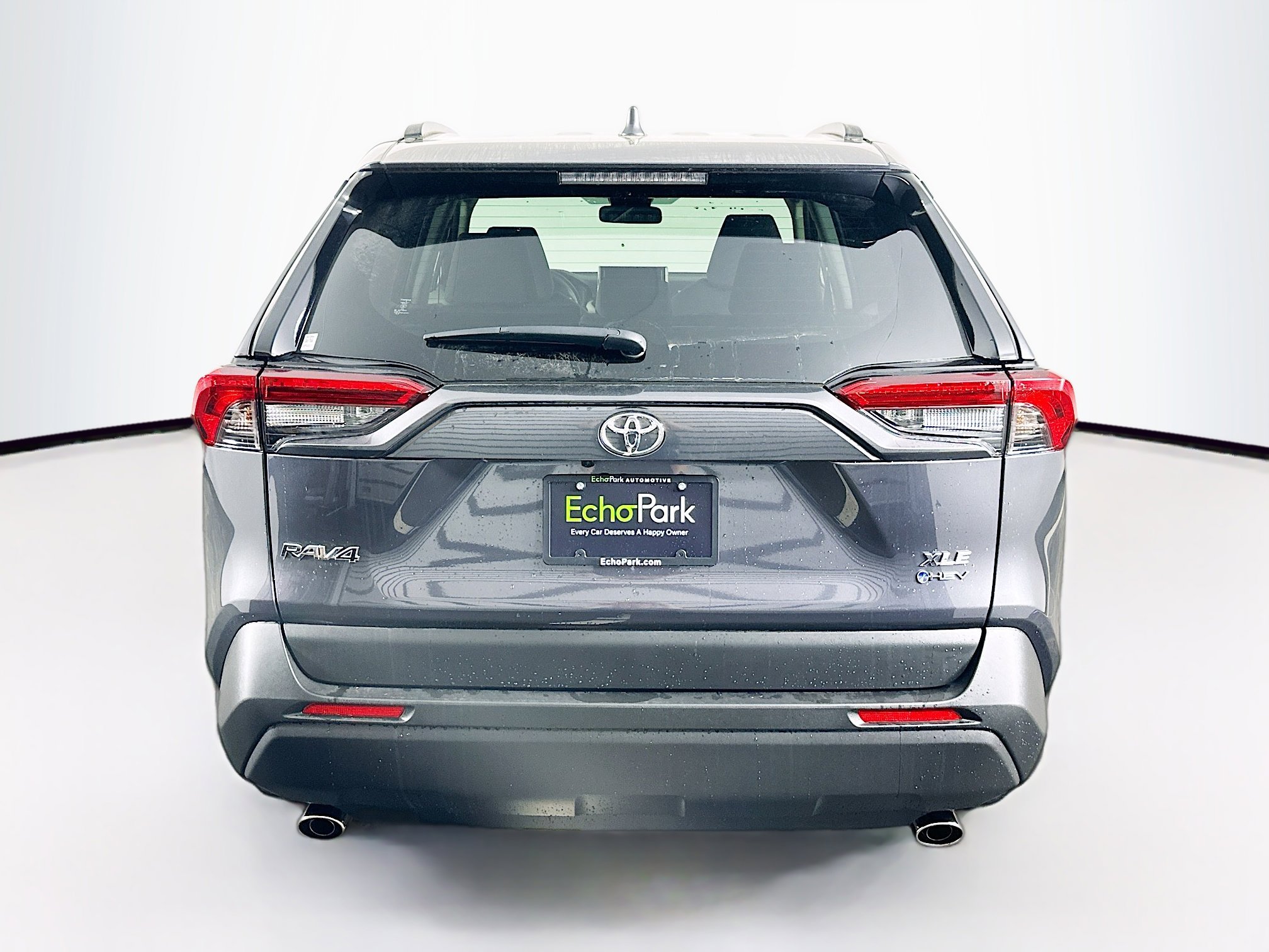 Used 2025 Toyota RAV4 XLE w/ Convenience Package image 7