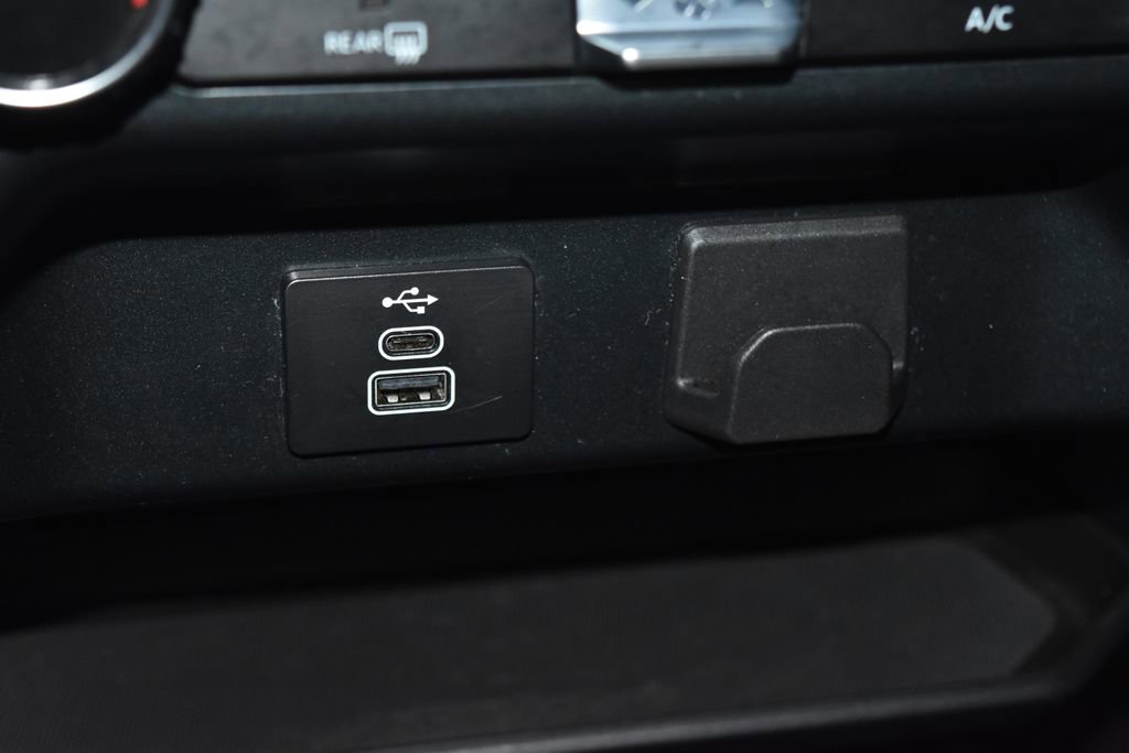 Used 2025 Ford F150 XLT w/ Equipment Group 301A Standard AWD/4WD image 16