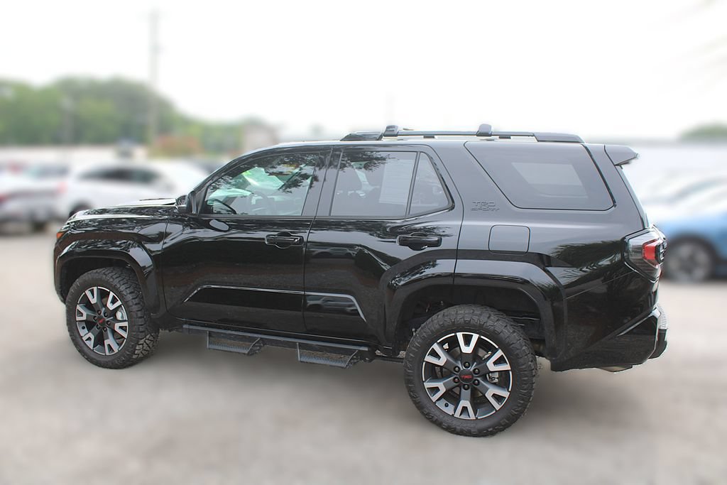 Used 2025 Toyota 4Runner TRD Sport AWD/4WD image 15