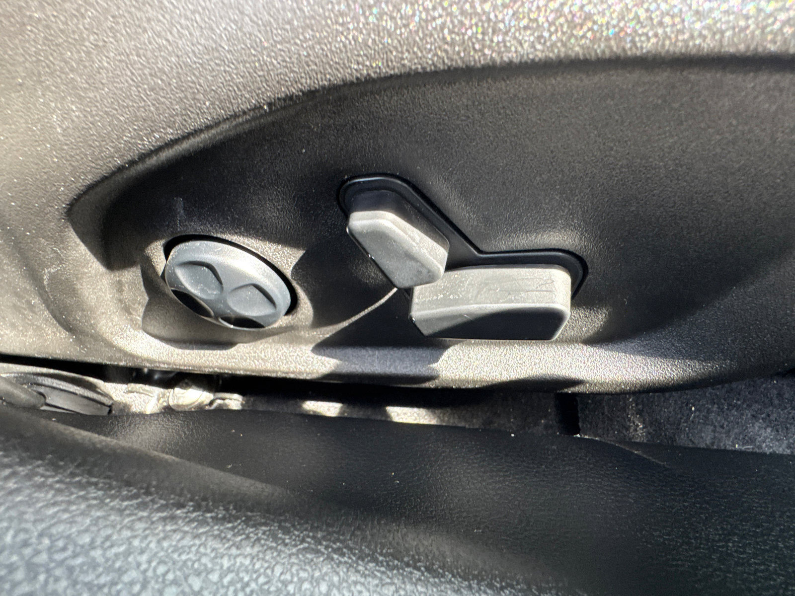 Used 2024 Dodge Hornet GT image 17