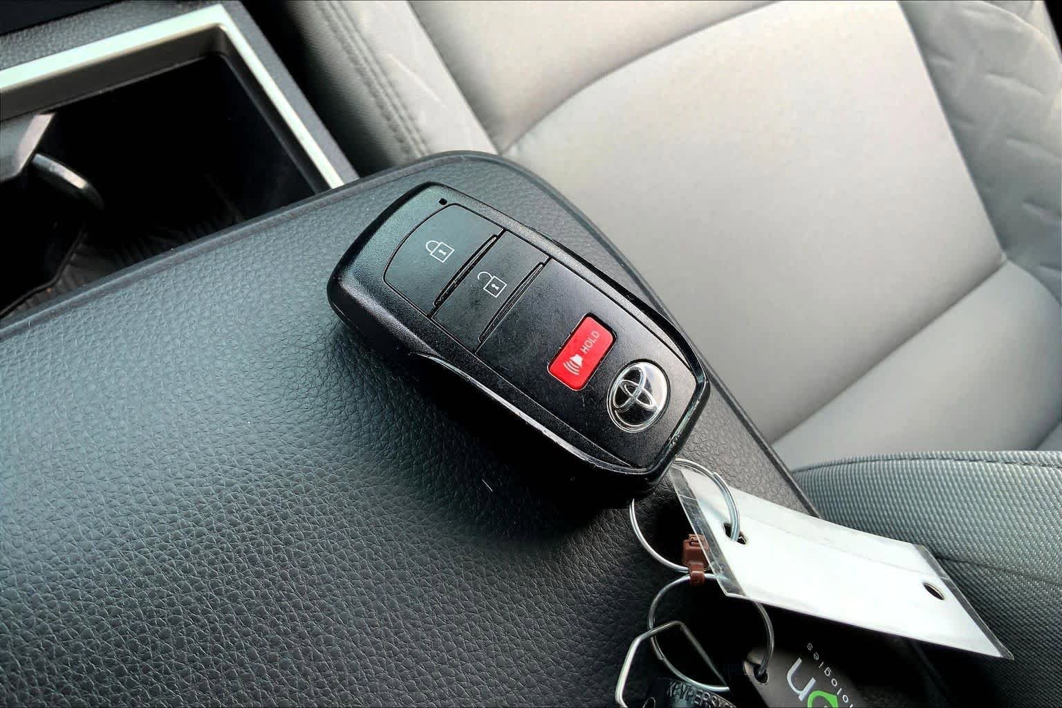 Used 2025 Toyota Tacoma SR5 RWD image 12