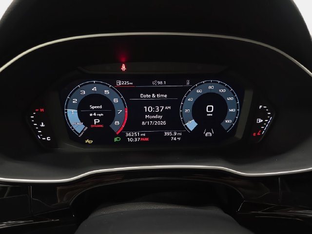 Used 2025 Audi Q3 2.0T Premium AWD/4WD image 19
