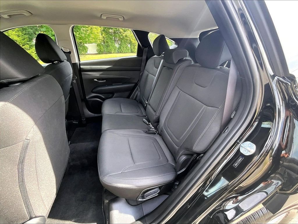 Used 2025 Hyundai Tucson SE AWD/4WD image 15