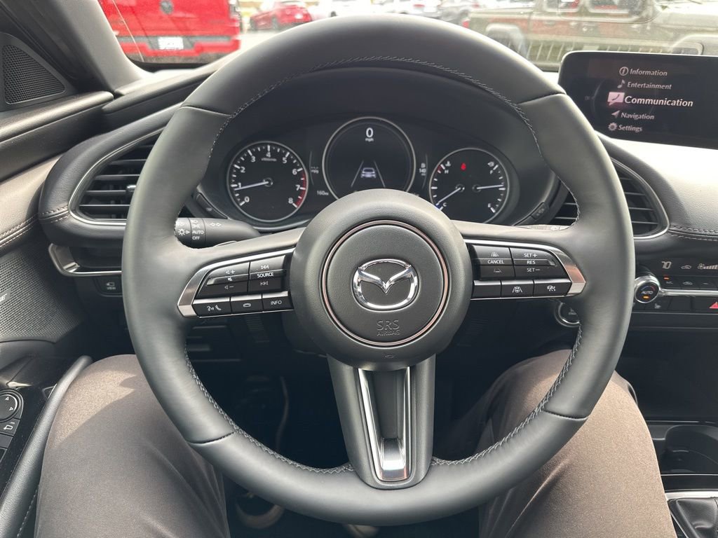 New 2026 MAZDA MAZDA3 Hatchback w/Premium Plus Pkg image 31