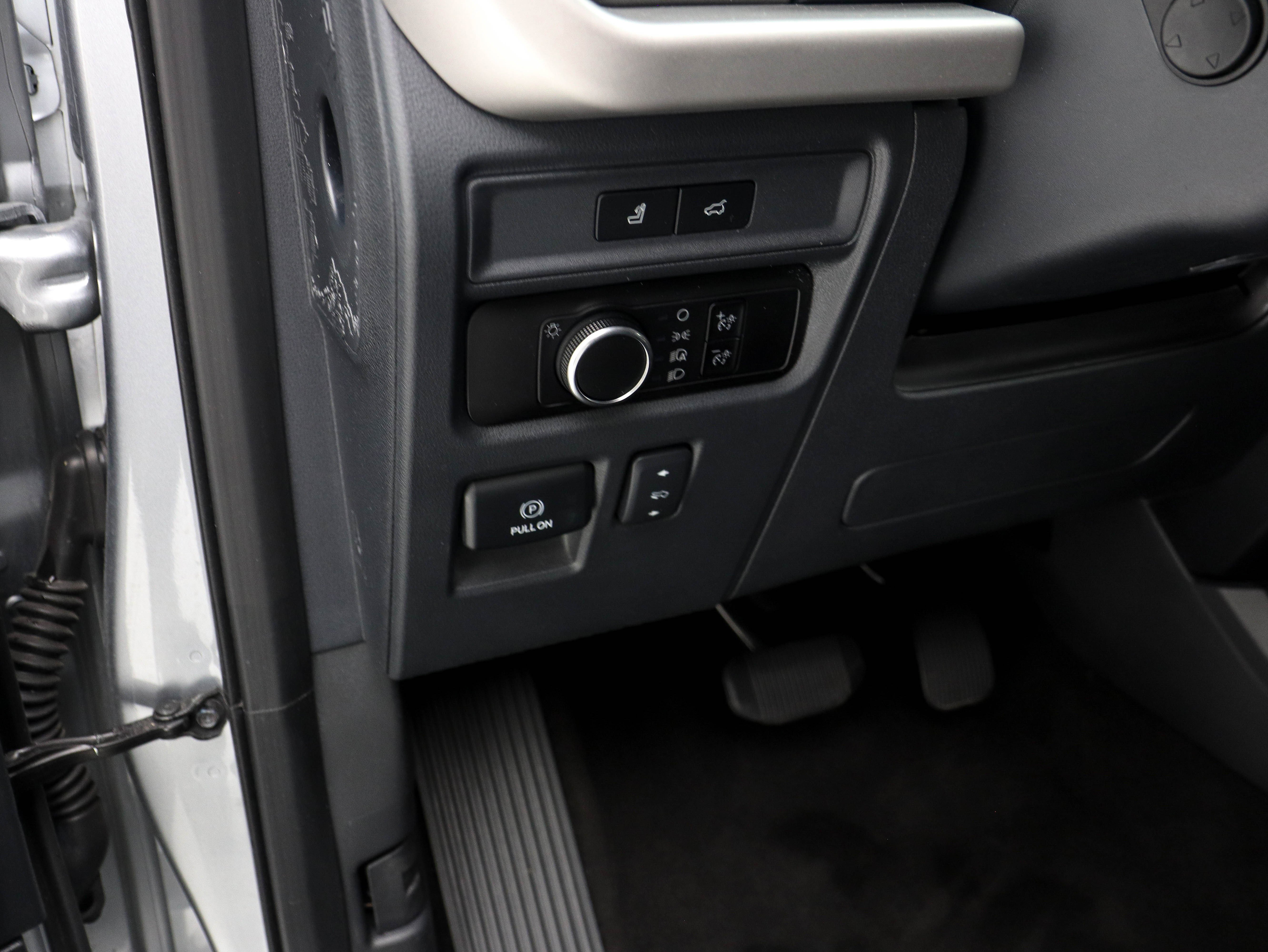 Used 2023 Ford Expedition Max XLT image 22