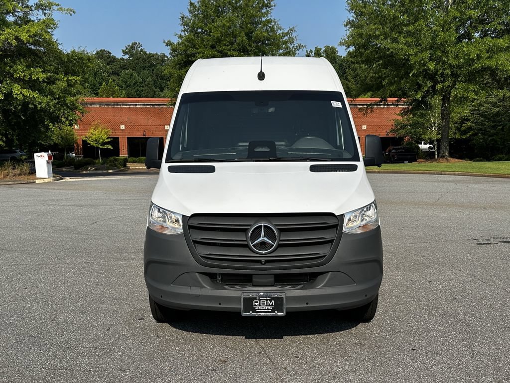 Used 2025 Mercedes-Benz Sprinter 2500 image 3