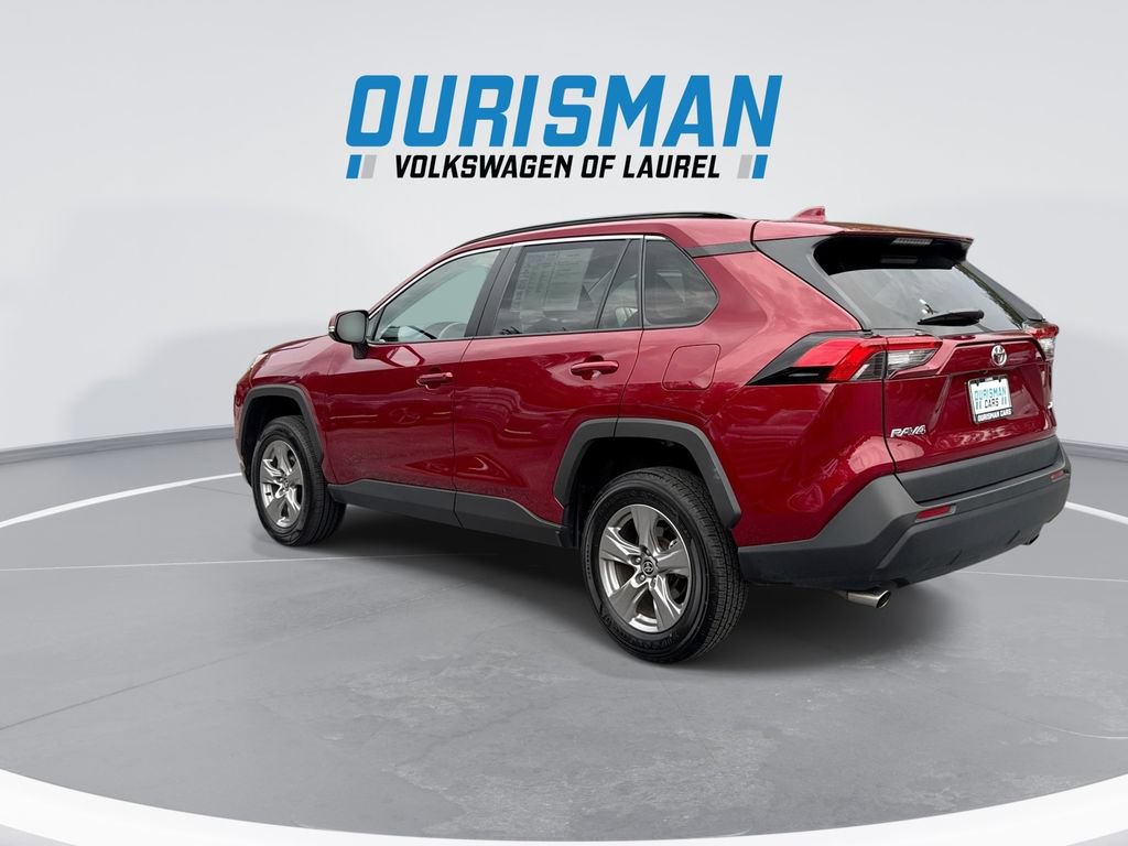 Used 2025 Toyota RAV4 XLE FWD image 6