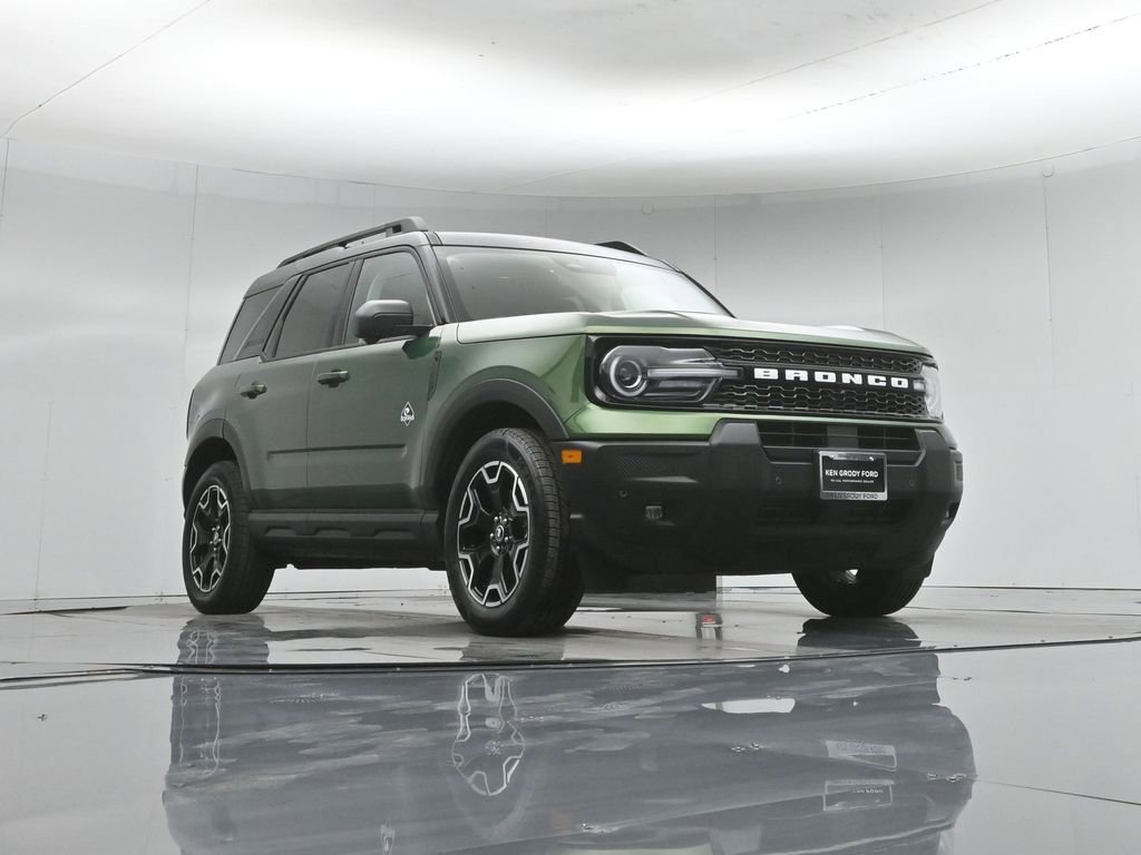 Used 2025 Ford Bronco Sport Outer Banks w/ Outer Banks Tech Package+ AWD/4WD image 50
