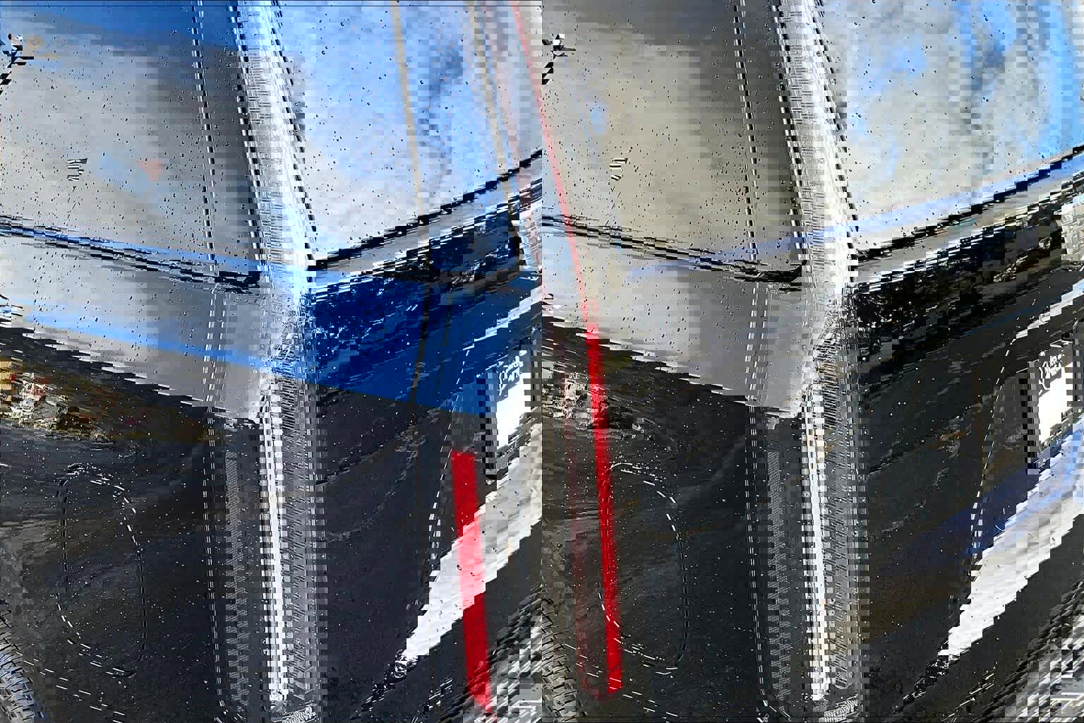 Used 2025 Cadillac Escalade V w/ LPO, ONYX Package image 28