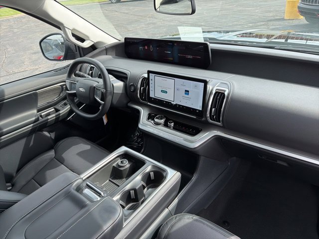 New 2026 Ford Expedition Max Platinum w/ Driver's Package AWD/4WD image 45