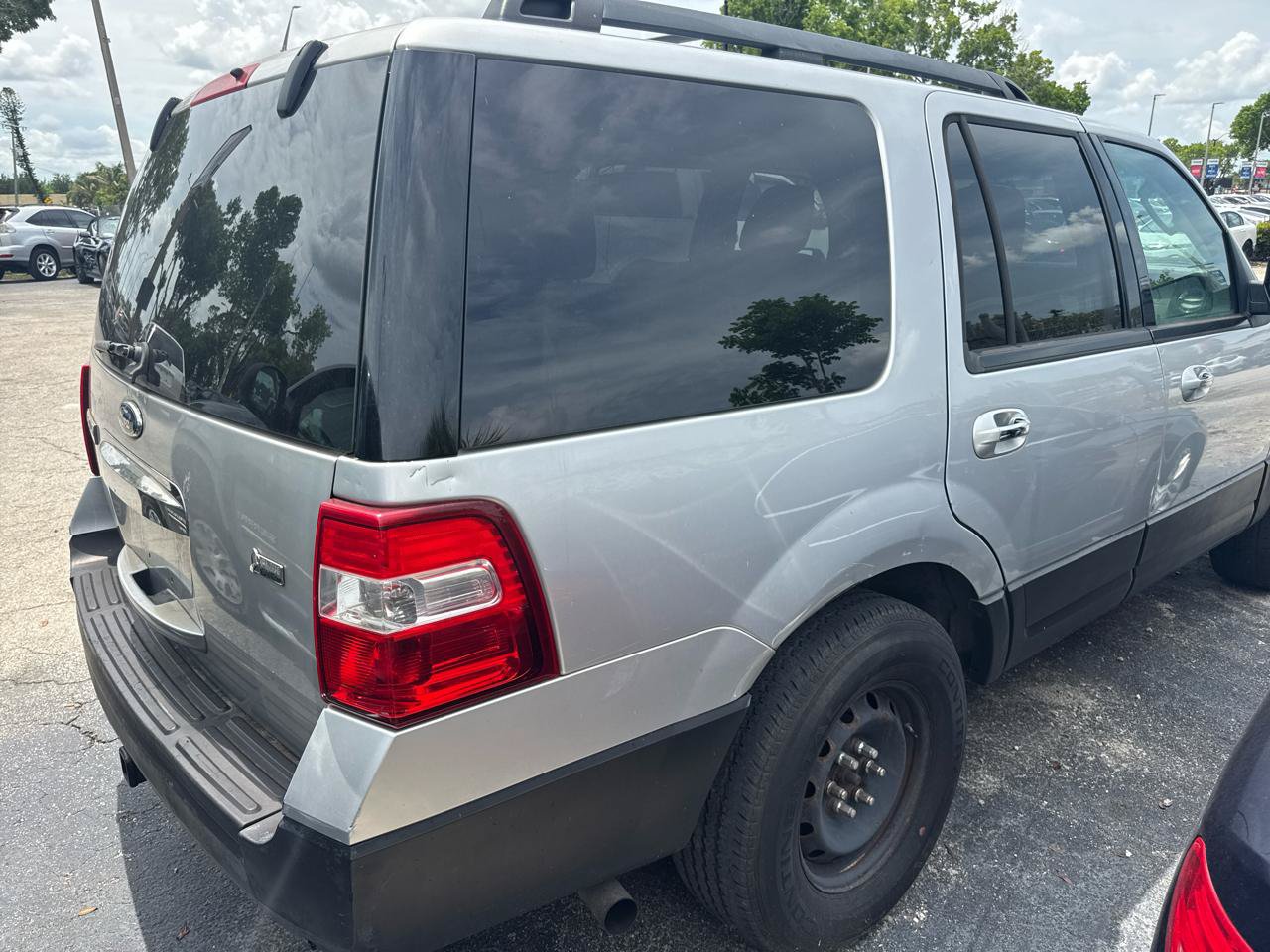 Used 2012 Ford Expedition XL AWD/4WD image 5
