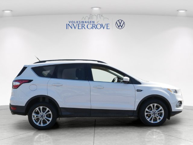 Used 2018 Ford Escape SE FWD image 8