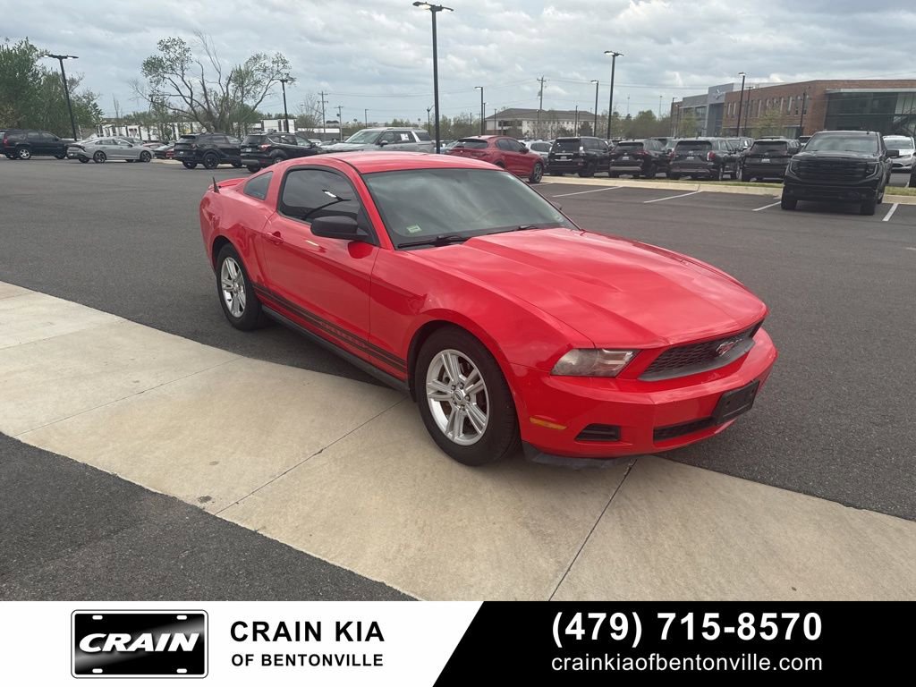 Used 2011 Ford Mustang Coupe w/ 101A Rapid Spec Order Code image 21