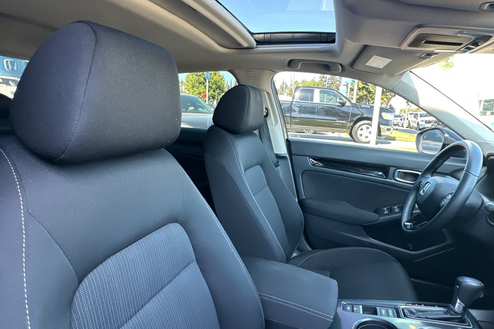 Used 2024 Honda Civic EX image 28