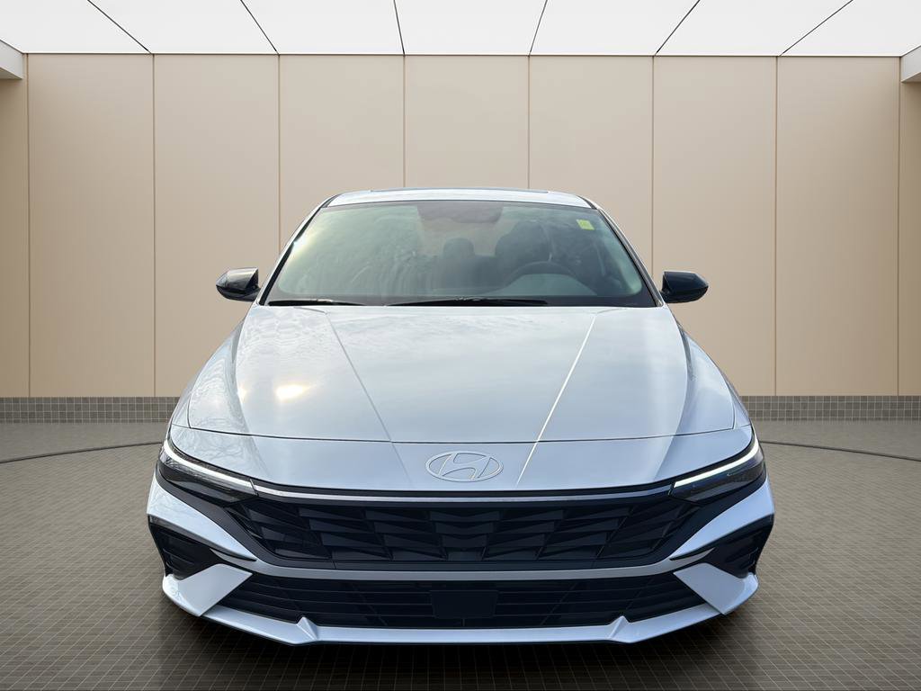 Certified 2026 Hyundai Elantra SEL Sport image 8