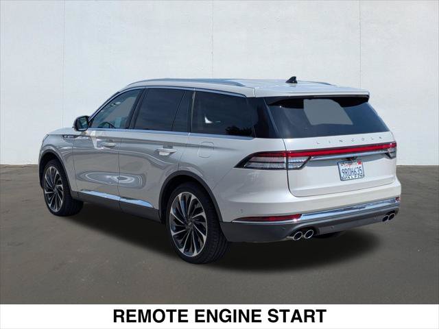 Used 2024 Lincoln Aviator Reserve w/ Equipment Group 201A AWD/4WD image 3