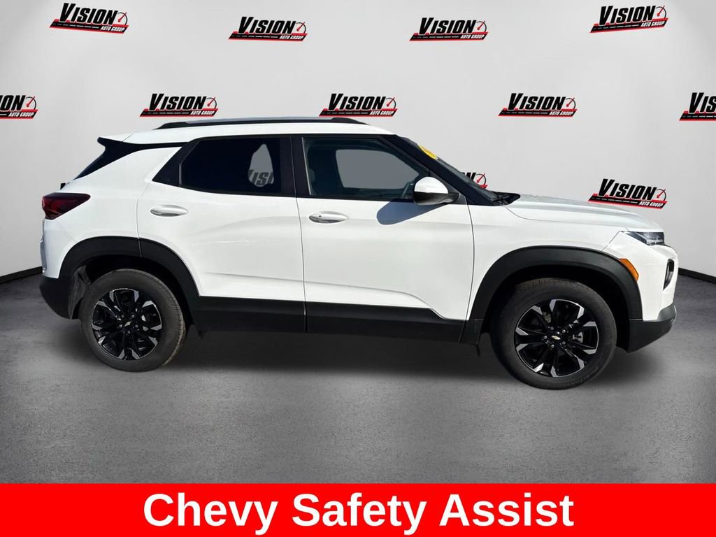Used 2023 Chevrolet TrailBlazer LT AWD/4WD image 4