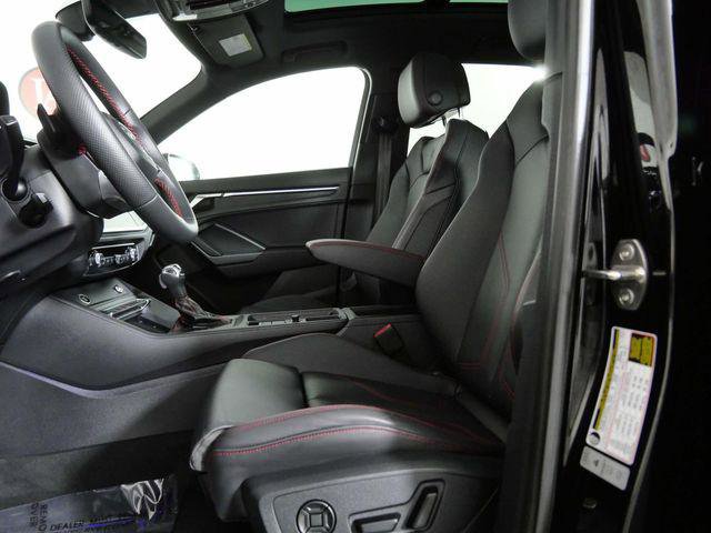 Used 2025 Audi Q3 2.0T Premium Plus w/ Premium Plus Package image 17