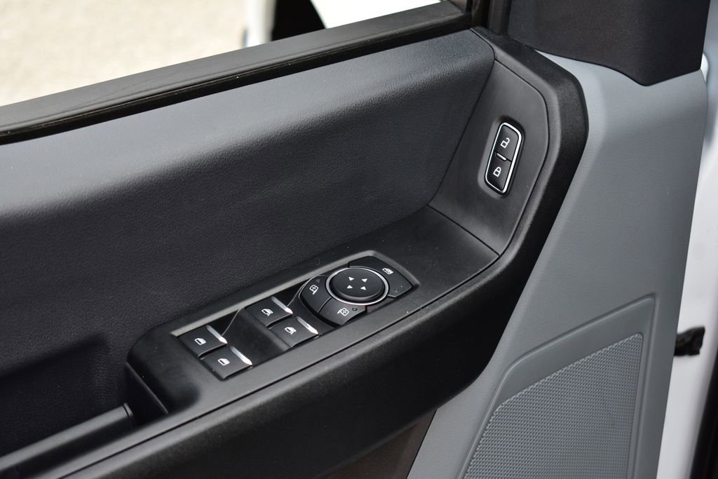 Used 2025 Ford F350 XL AWD/4WD image 19
