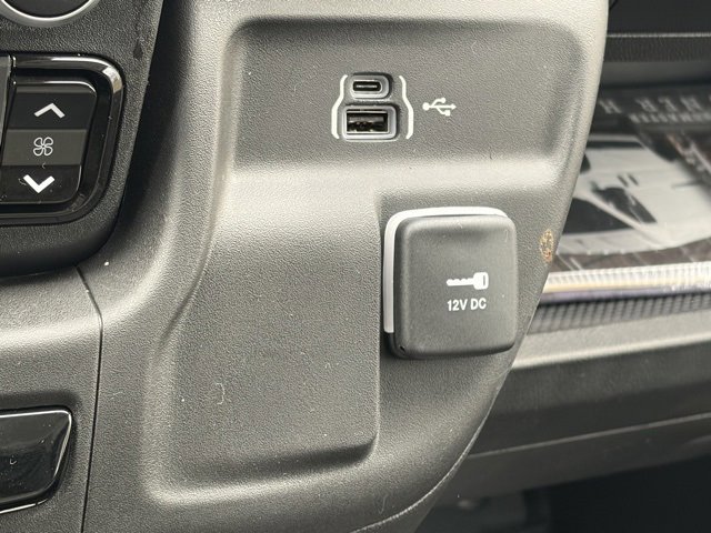 Used 2024 RAM ProMaster 3500 image 17