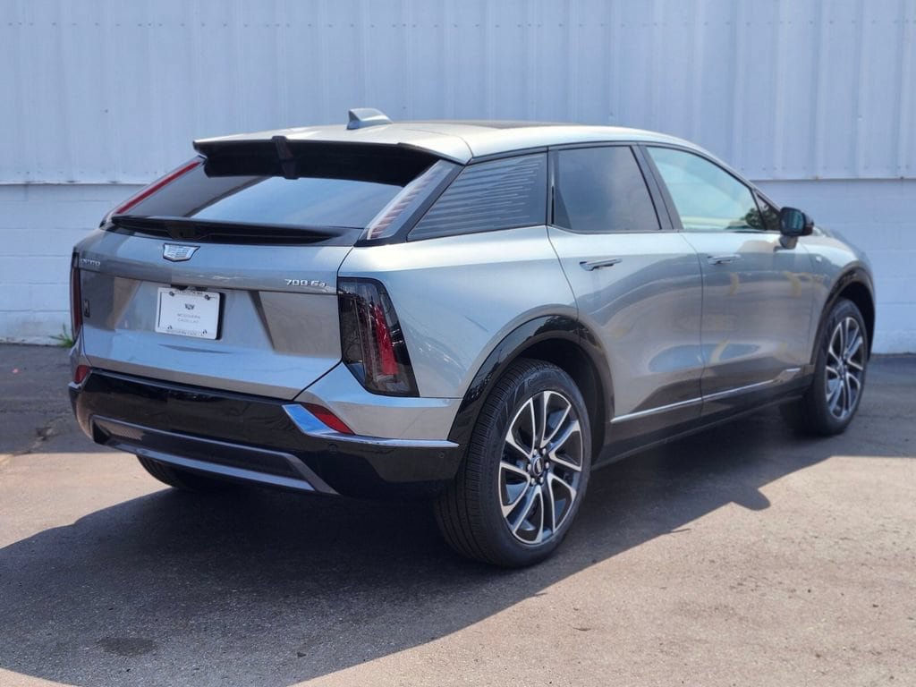 New 2026 Cadillac Optiq Sport 2 AWD/4WD image 3