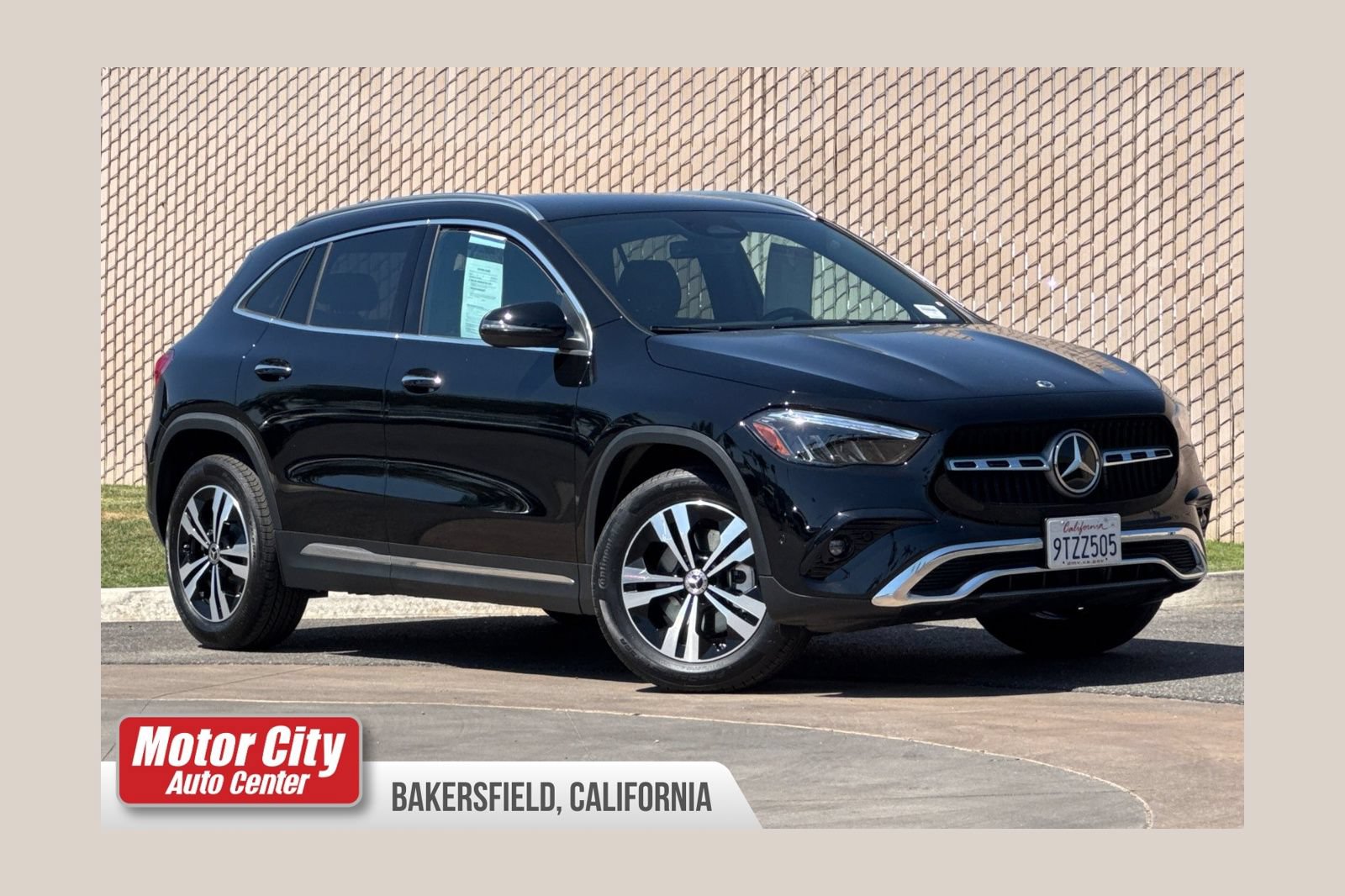 Used 2025 Mercedes-Benz GLA 250 image 1