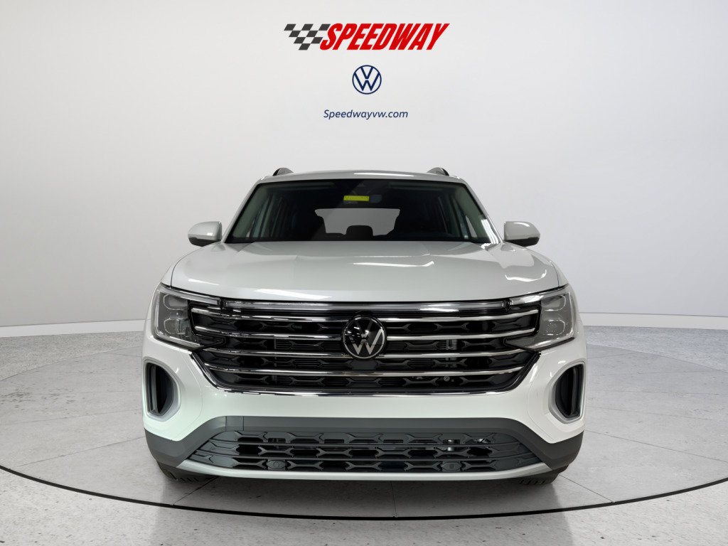 New 2026 Volkswagen Atlas SE FWD image 2