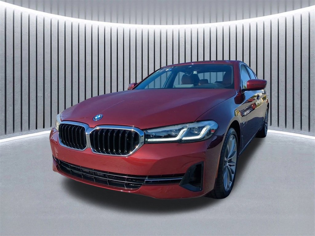 Certified 2023 BMW 530e w/ Convenience Package image 9
