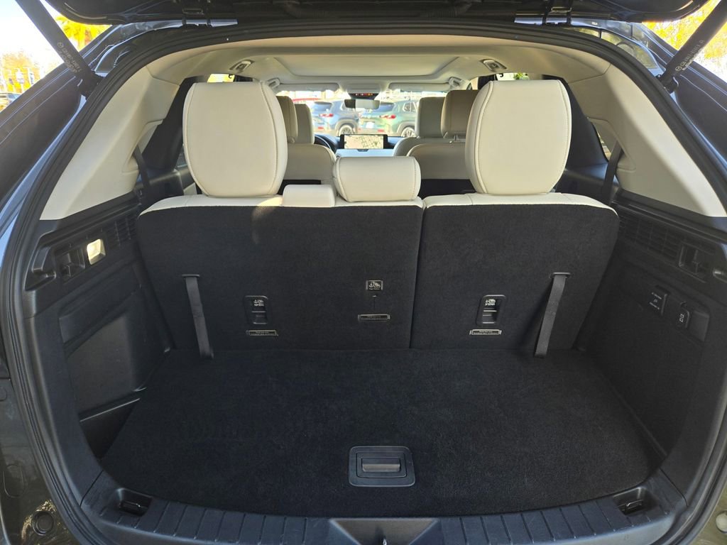 Certified 2025 MAZDA CX-90 3.3 Turbo w/ Premium Plus Pkg image 33