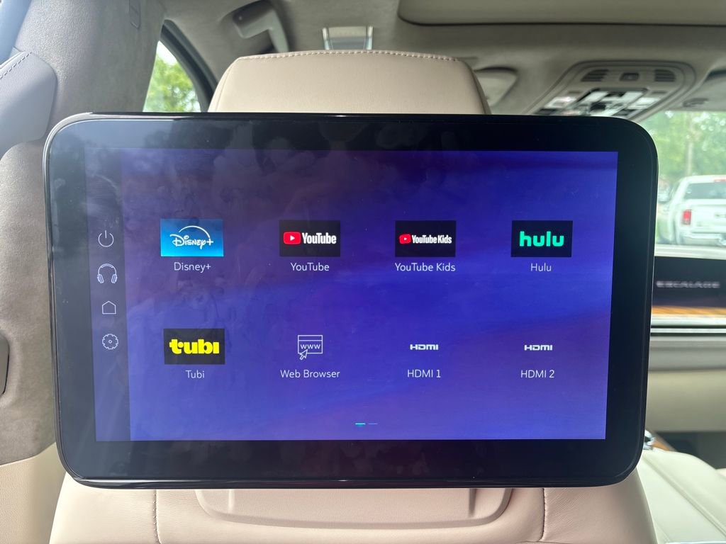 Used 2025 Cadillac Escalade Sport Platinum image 10