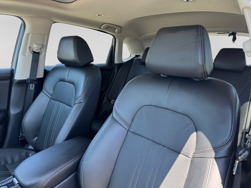 Used 2024 Honda HR-V EX-L image 17