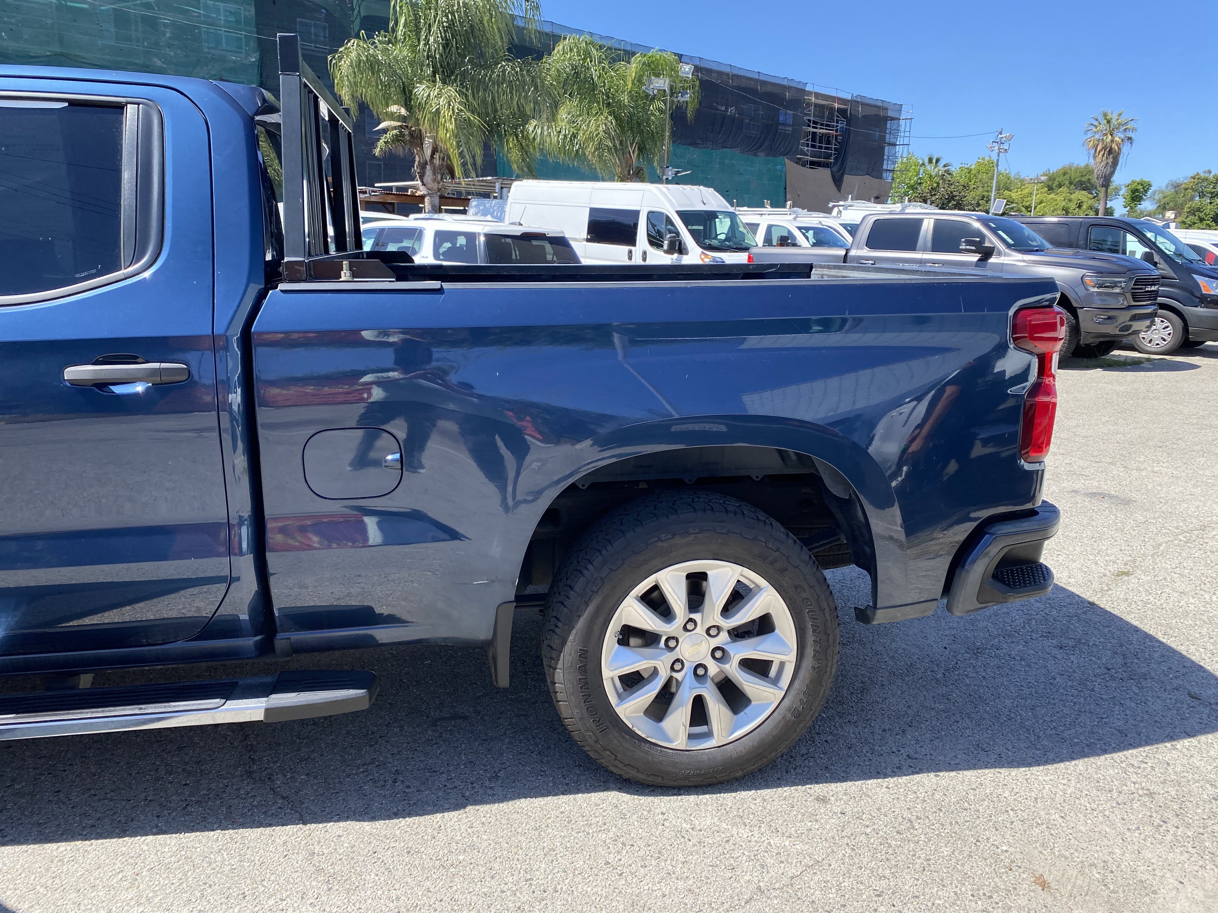 Used 2019 Chevrolet Silverado 1500 Custom w/ Custom Value Package RWD image 18