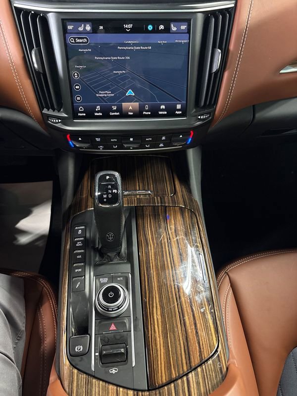 Used 2022 Maserati Levante GT image 38