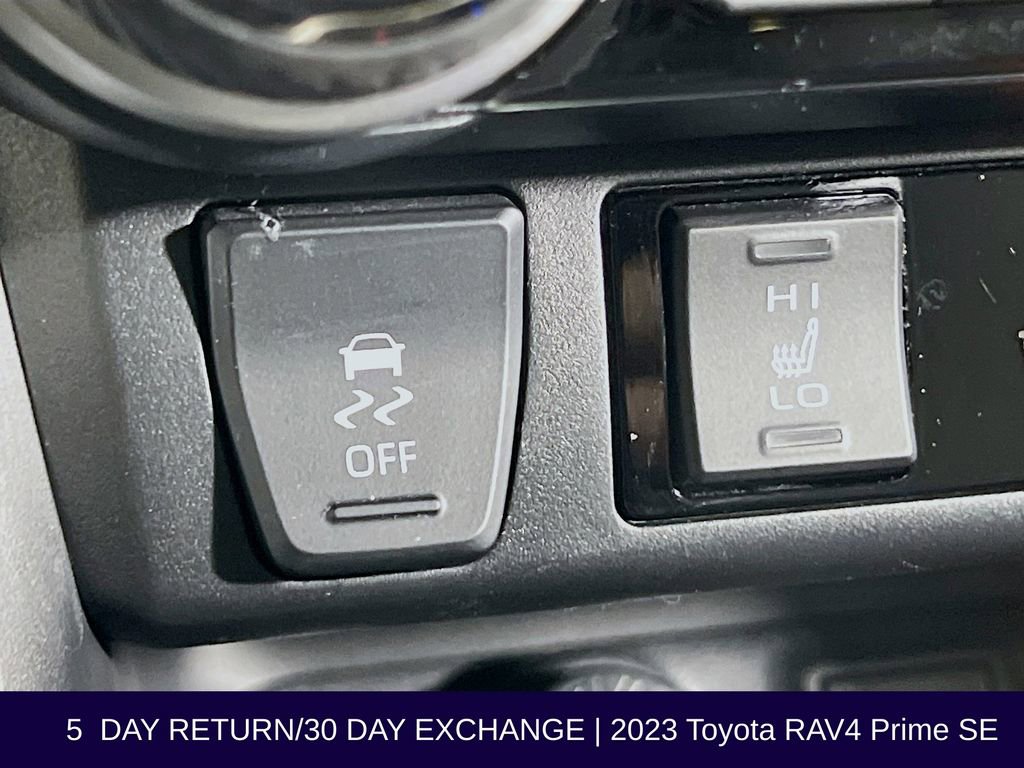 Used 2023 Toyota RAV4 SE w/ Weather & Moonroof Package image 26