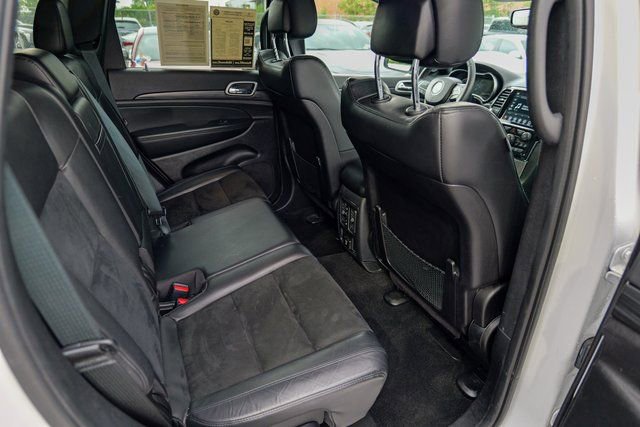 Used 2022 Jeep Grand Cherokee Laredo X image 29