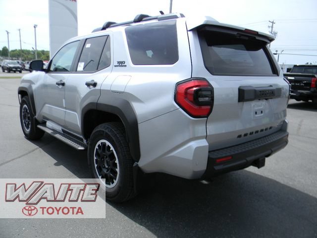 New 2026 Toyota 4Runner TRD Off-Road AWD/4WD image 4