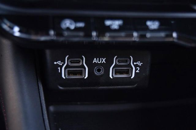 Used 2024 Dodge Durango GT image 16